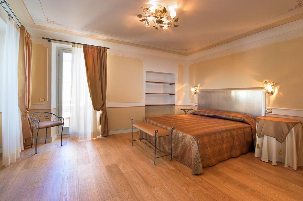Bed and Breakfast Il Vicolo Relais Sirolo Habitación foto